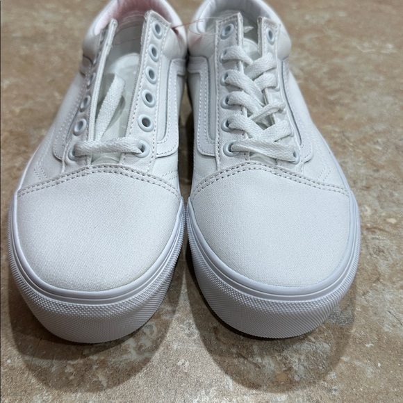 Vans Old Skool Platform True White Women’s 7.5 / Men’s 6 NWT - Picture 4 of 8
